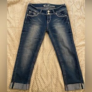 Wallflower rhinestone capris